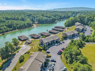1137 Mariners Way APT 44