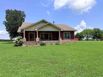 700 Strawberry Rd