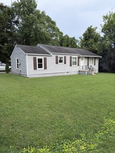 221 Richland Ave