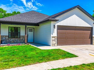 Property at 415 E Burks St, Sturgeon, MO