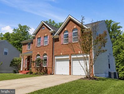 8114 Holly Ln