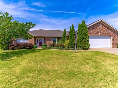 10940 N Ridgeview Dr