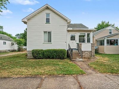 Property at 817 17th St, Bay City, MI