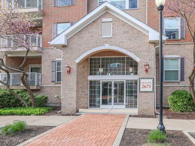 2671 Stone Cir Unit 103