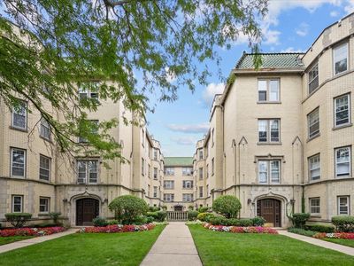 540 Michigan Ave APT HG