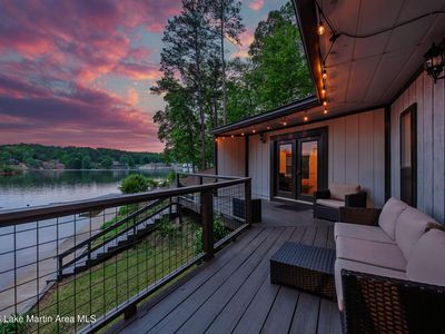 5 Riverwood Ln