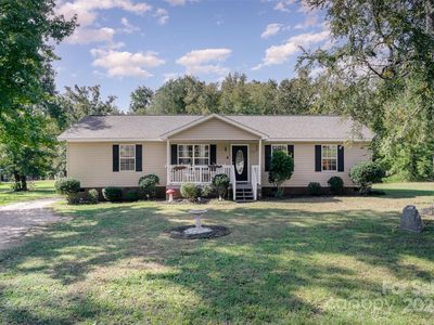 1123 Golden Maple Ln