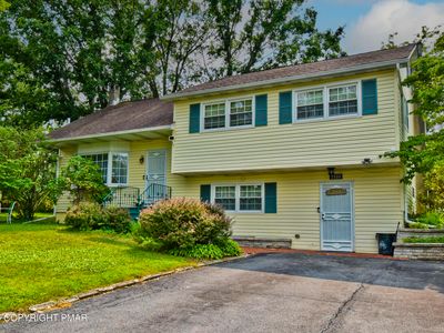 2095 Pleasant View Dr