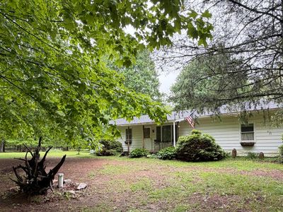 6242 Hawley Hwy