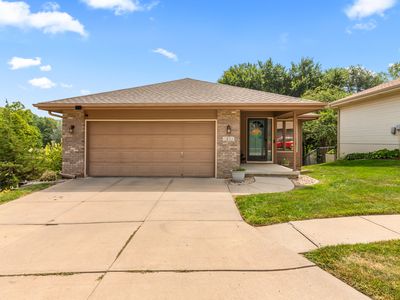 1211 Jim Brown Pkwy