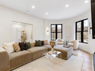 382 Commonwealth Ave APT 24