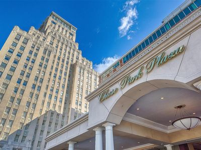 232 N Kingshighway Blvd APT 1502