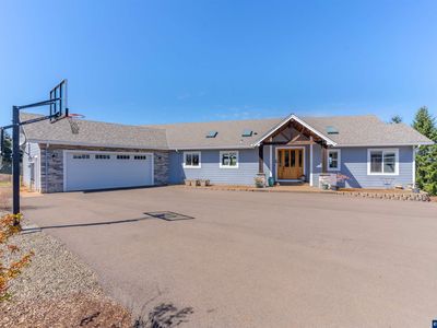 1092 Vineyard View Way S