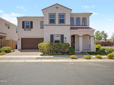 939 E DANBURY Drive