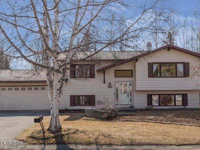 3626 Bisquier Dr