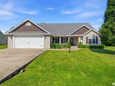 407 Prince Ln