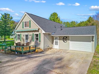 Property at 7936 E Cedar Lake Dr, Greenbush, MI