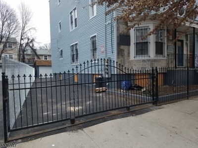 69-71 N 13Th St