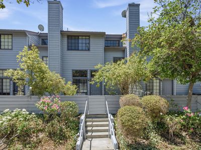 270 Ohio St APT 3