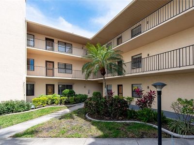 13276 White Marsh Ln #3517