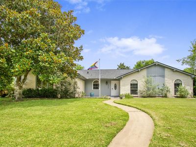 5451 Appleblossom Ln