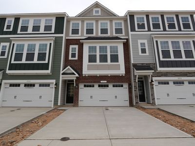 10052 Secluded Garden Dr