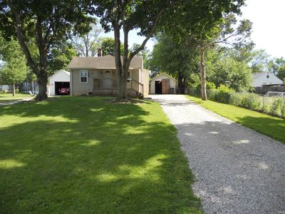 2907 Witchwood Dr