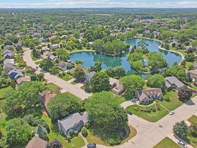 N111W16443 Esquire COURT