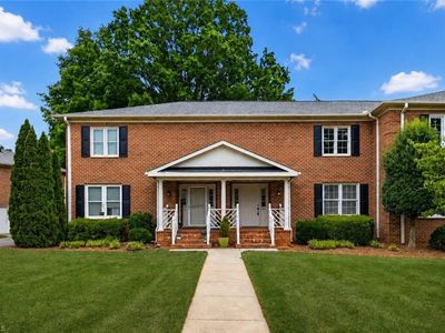 889 Brookleigh Ct
