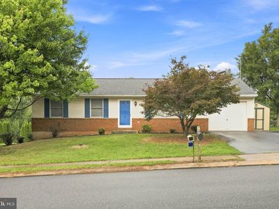 4 Barnhill Rd