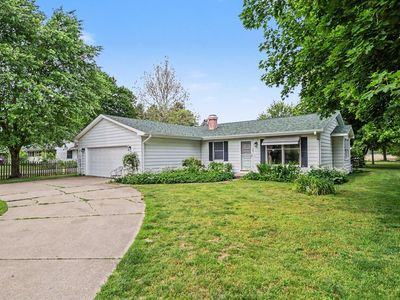 13991 Fifteen Mile Rd