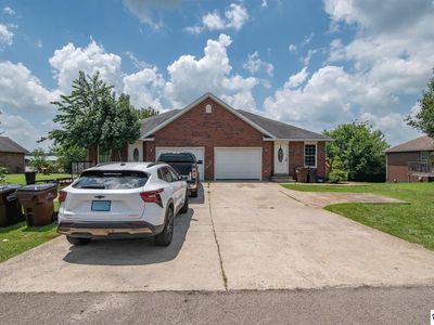 109 Wood Ln