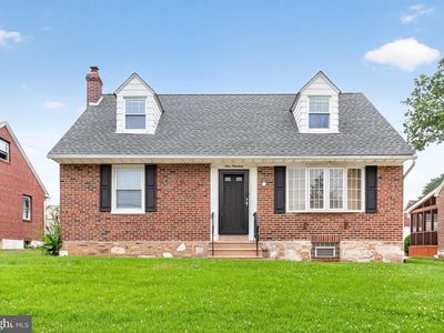 919 Hartel Ave