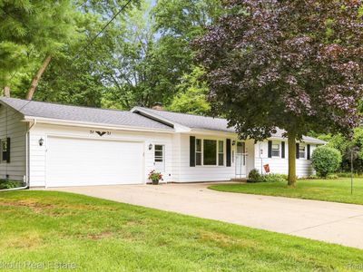 Property at 5121 Sheldon Dr, Bridgeport, MI