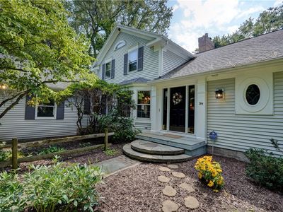 36 Green Valley Rd