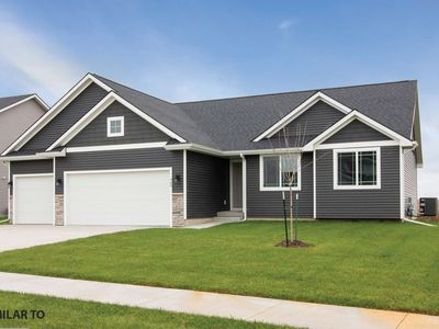 218 NE Wildflower Dr