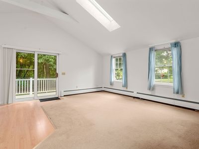 12 Winifred Ave