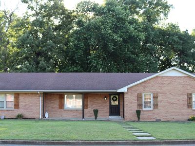 1006 Dogwood Ln
