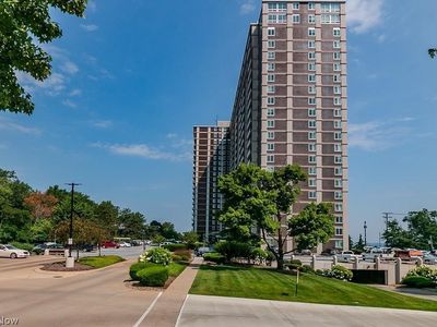 12900 Lake Ave APT 118