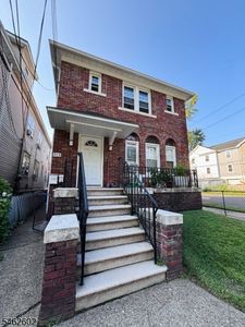 215 Totowa Ave