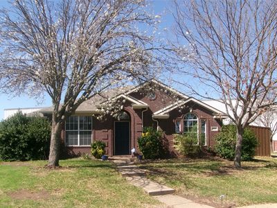 8809 Oakwood Ln