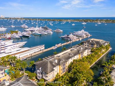 3920 N Flagler Dr APT 401