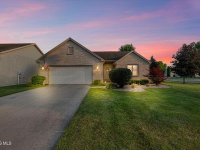 4413 Crystal Ridge Dr E