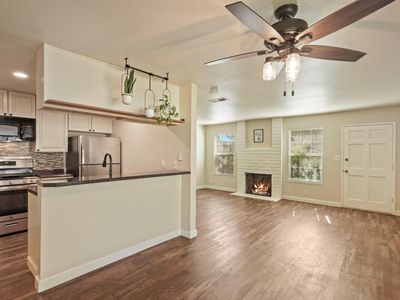 1040 Dartmoor Cir