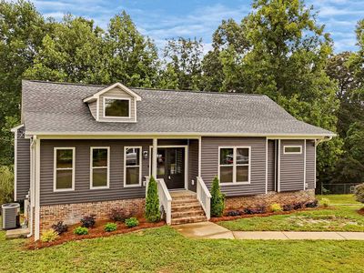 477 Levine Rd