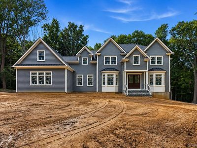 550 Moriches Road