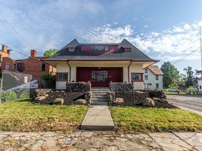 135 Porter St NE