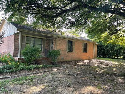 5828 Cairo Rd
