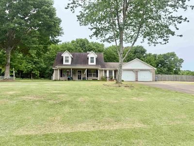 Property at 40 Bethany Cir, Killen, AL