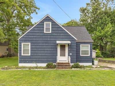 Property at 115 Wheelock Dr, Bedford, OH